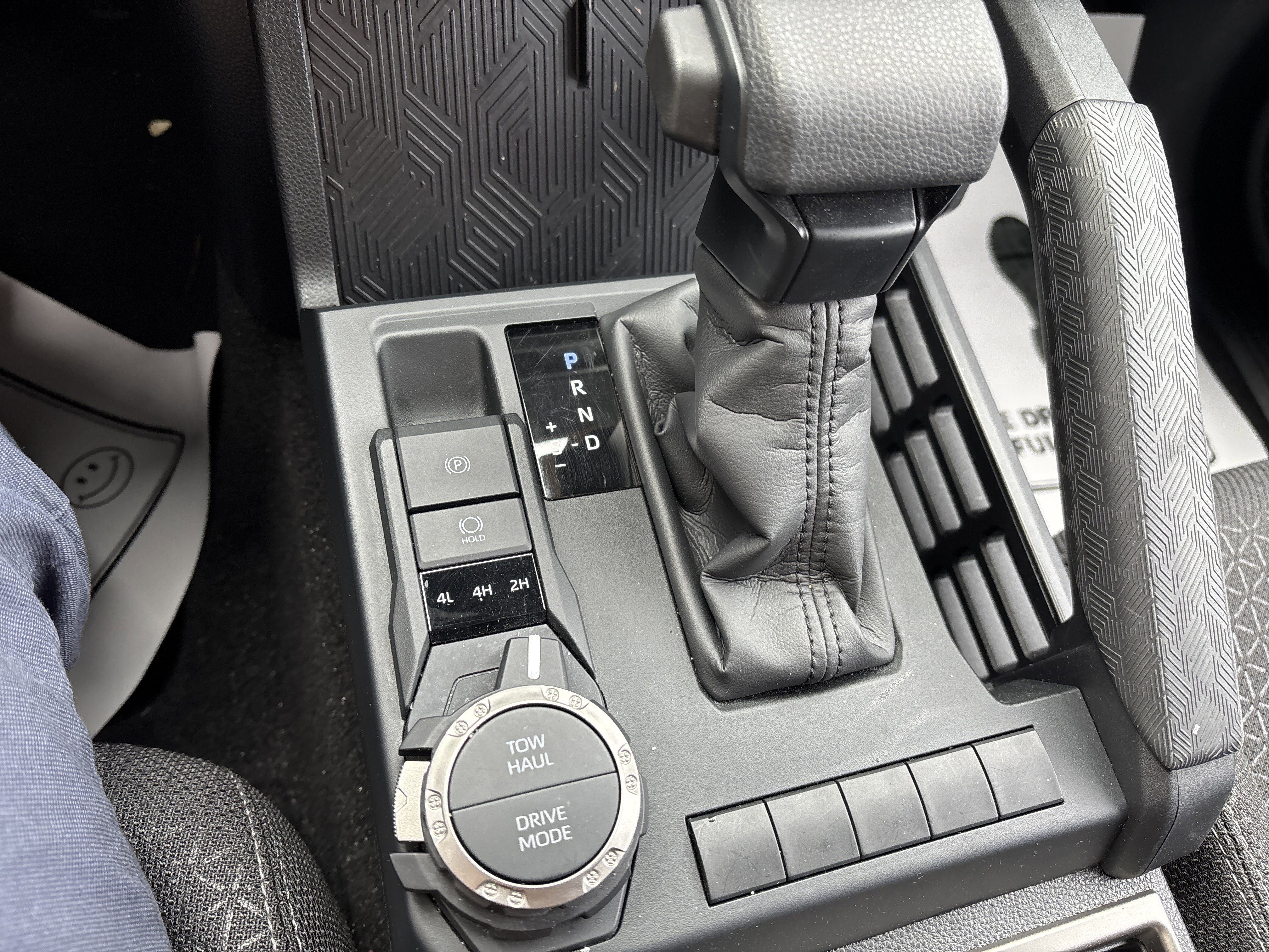 Used 2025 Toyota 4Runner SR5 image 23