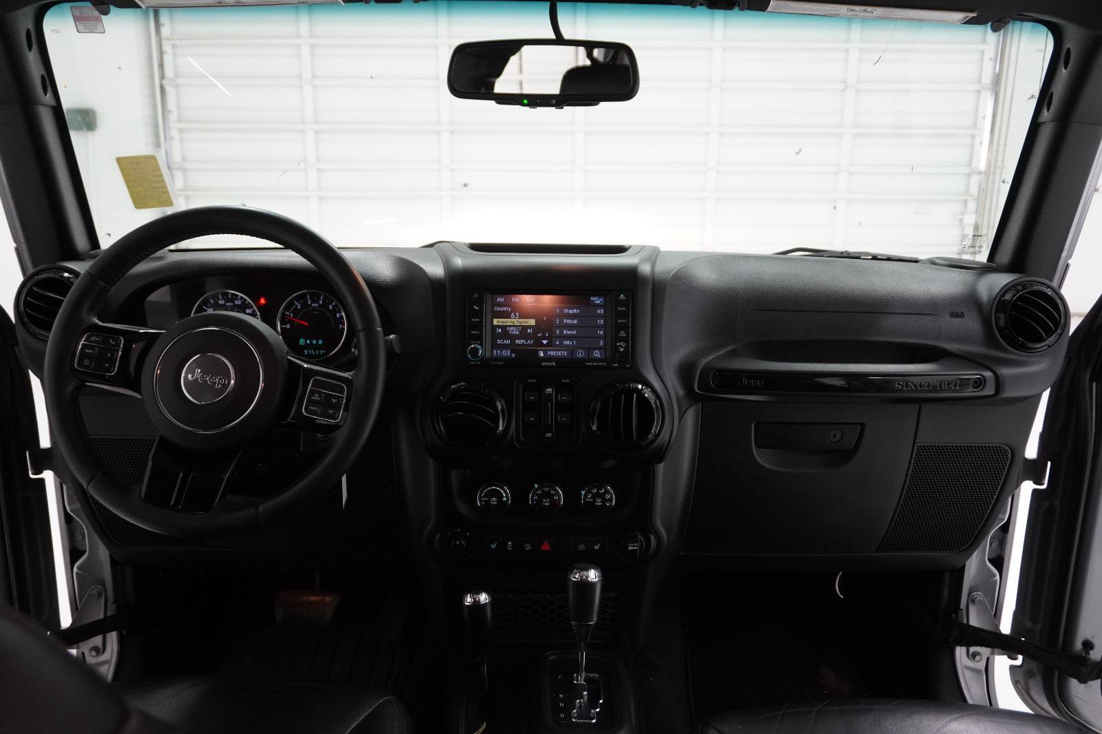 Used 2015 Jeep Wrangler Altitude image 30