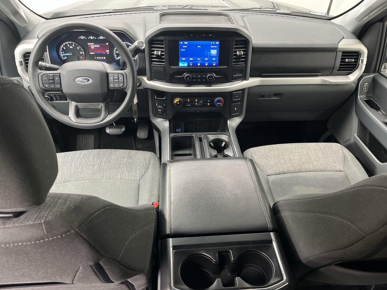 Used 2022 Ford F150 XLT AWD/4WD image 4