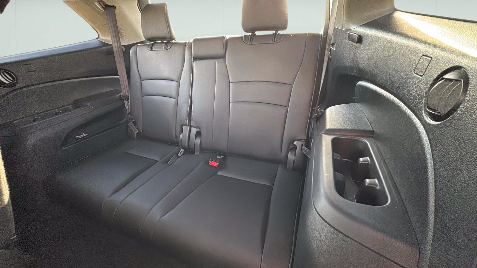 Used 2022 Honda Pilot Special Edition image 32