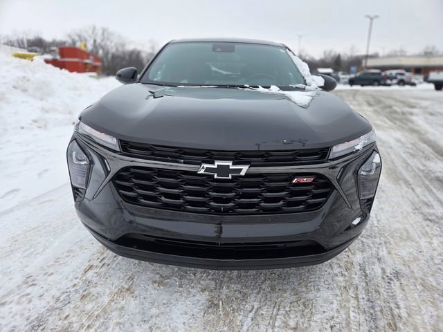 Used 2024 Chevrolet Trax RS image 4