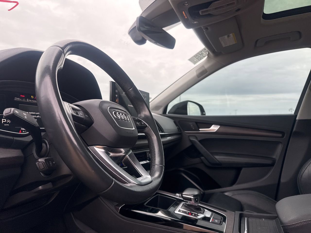 Used 2021 Audi Q5 2.0T Premium Plus w/ Premium Plus Package AWD/4WD image 35