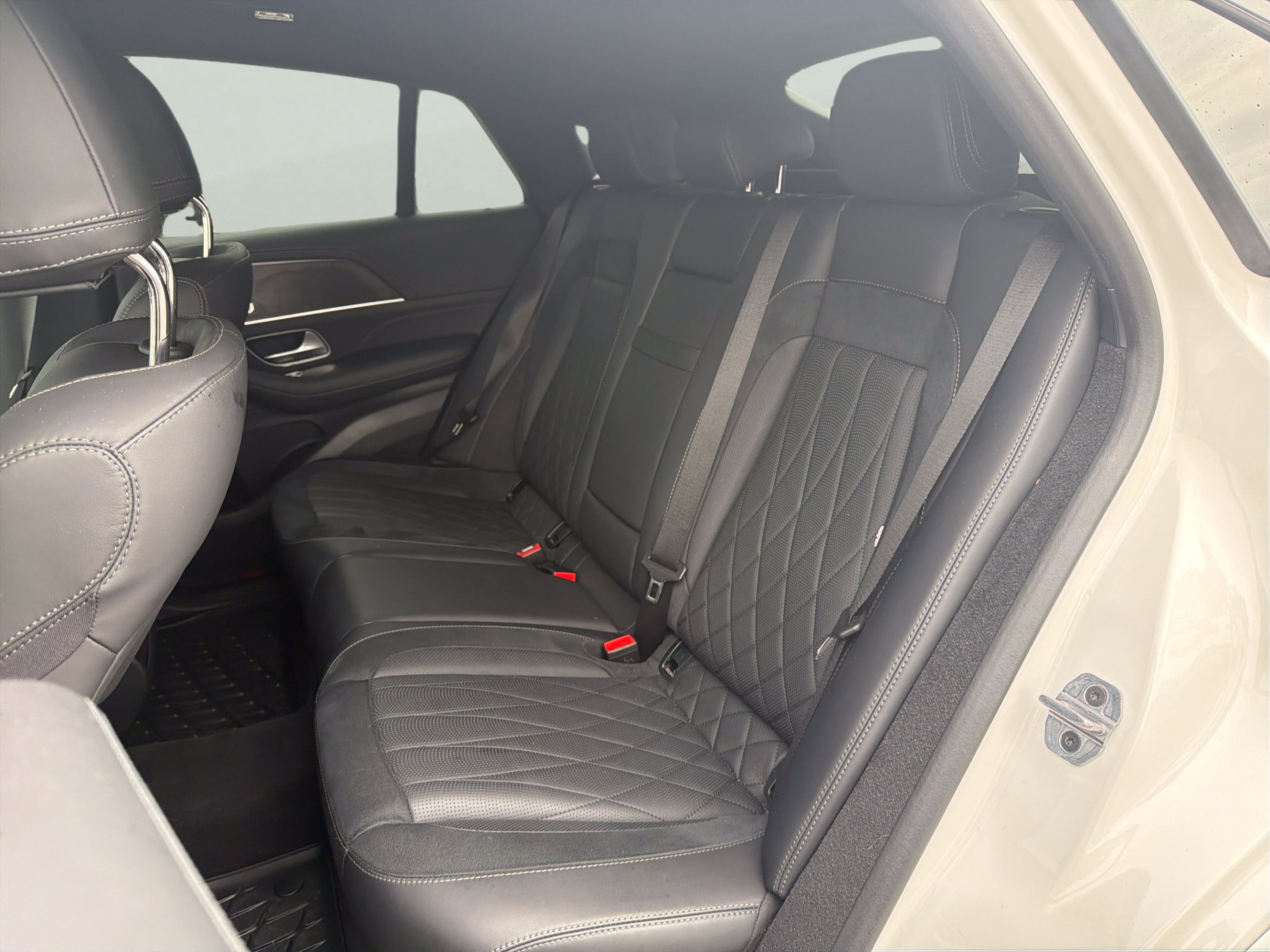 Used 2025 Mercedes-Benz GLE 53 AMG 4MATIC Coupe image 27