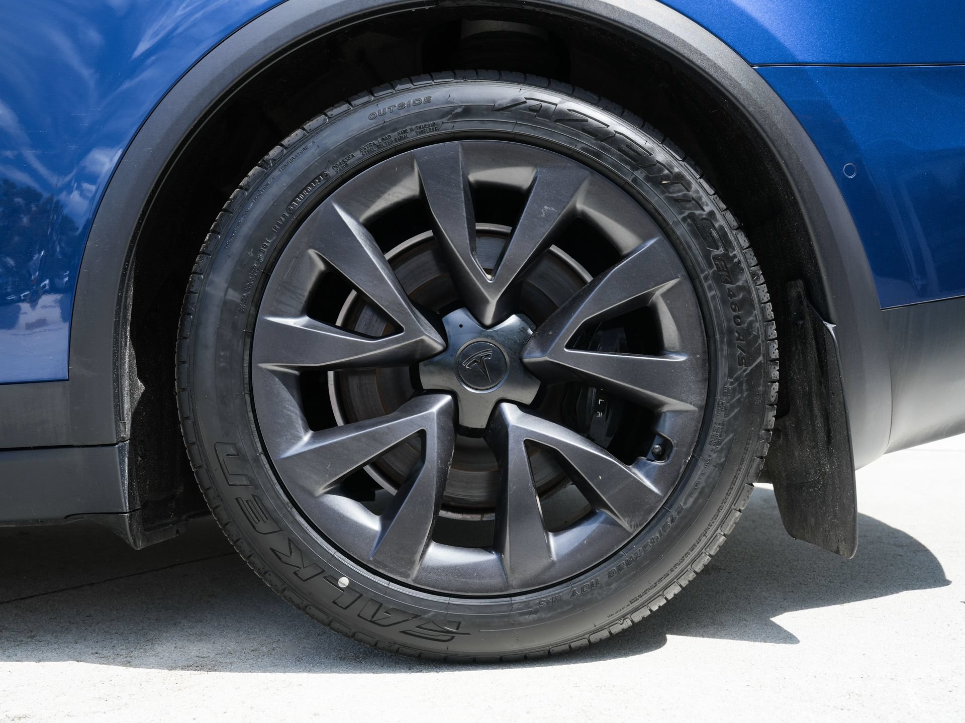 Used 2022 Tesla Model X AWD/4WD image 31
