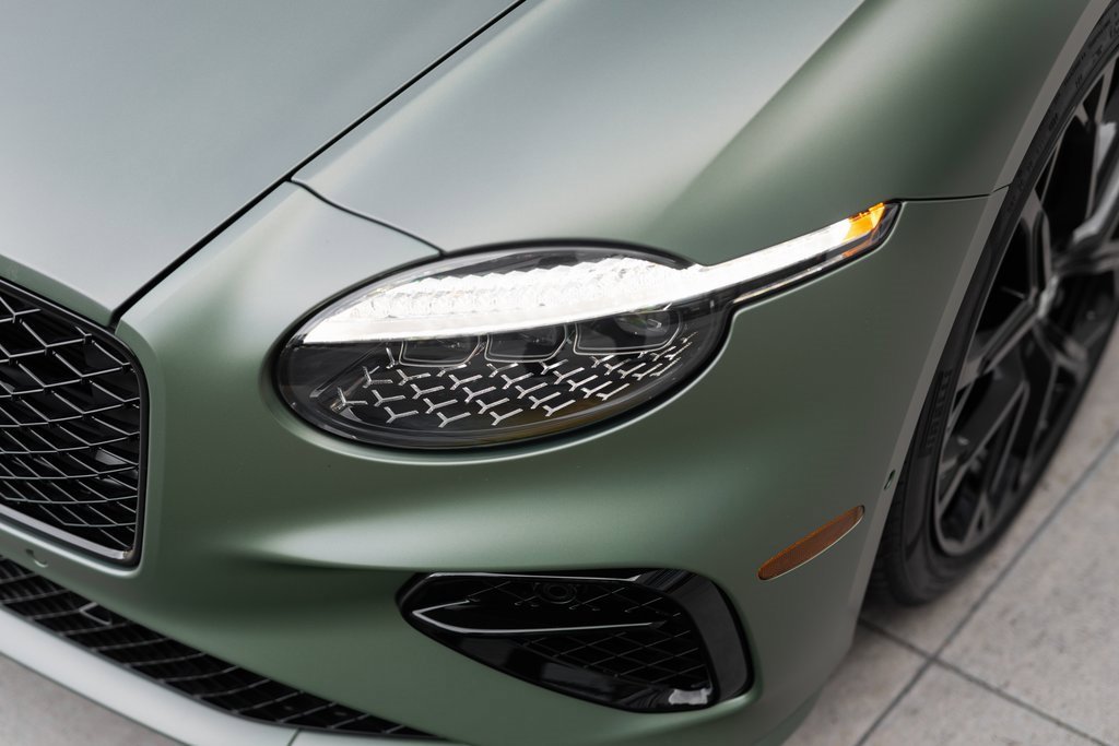 Used 2025 Bentley Continental GT Speed image 21