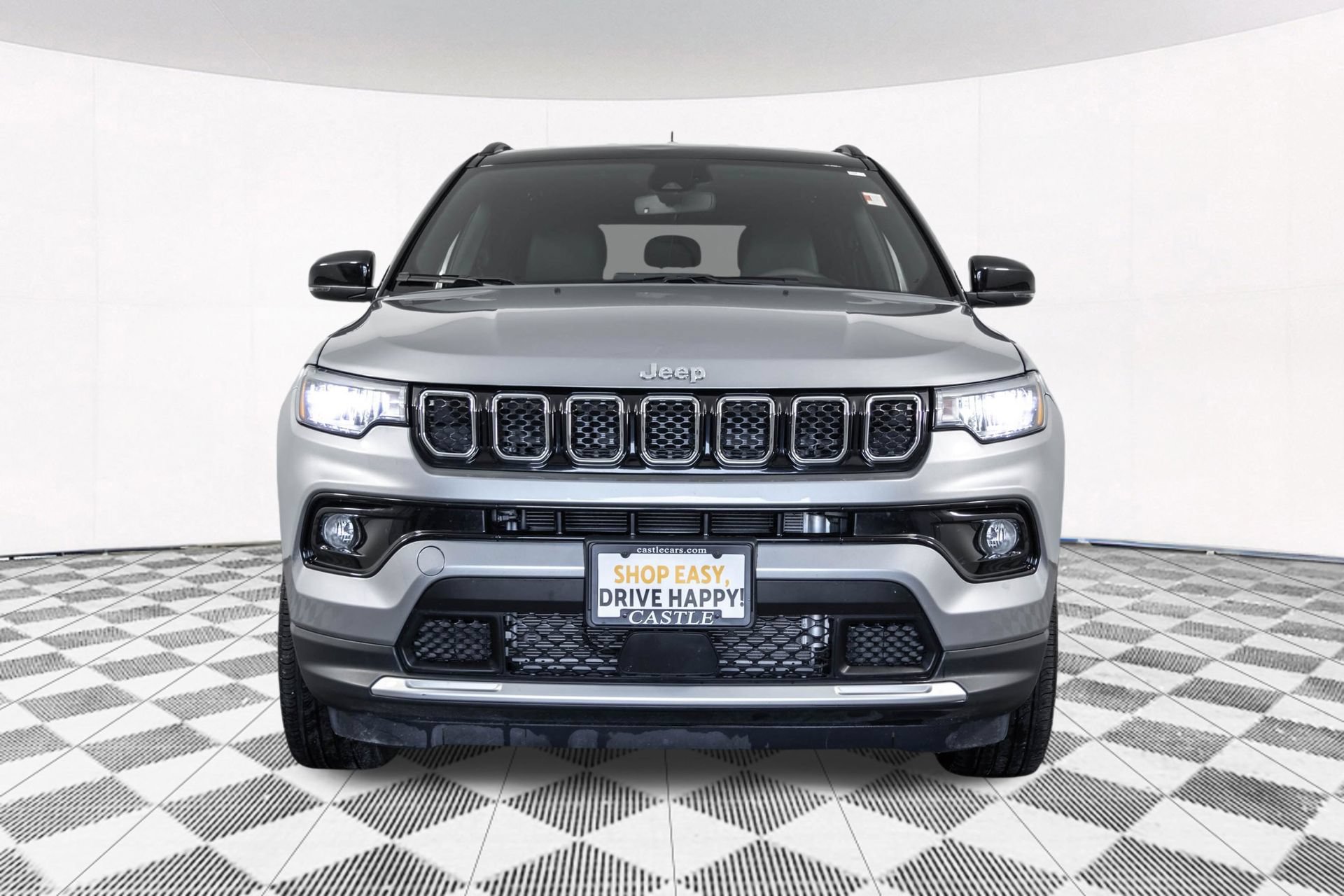 Used 2023 Jeep Compass Limited AWD/4WD image 11