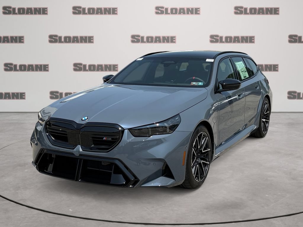 New 2027 BMW M5 Touring AWD/4WD image 1