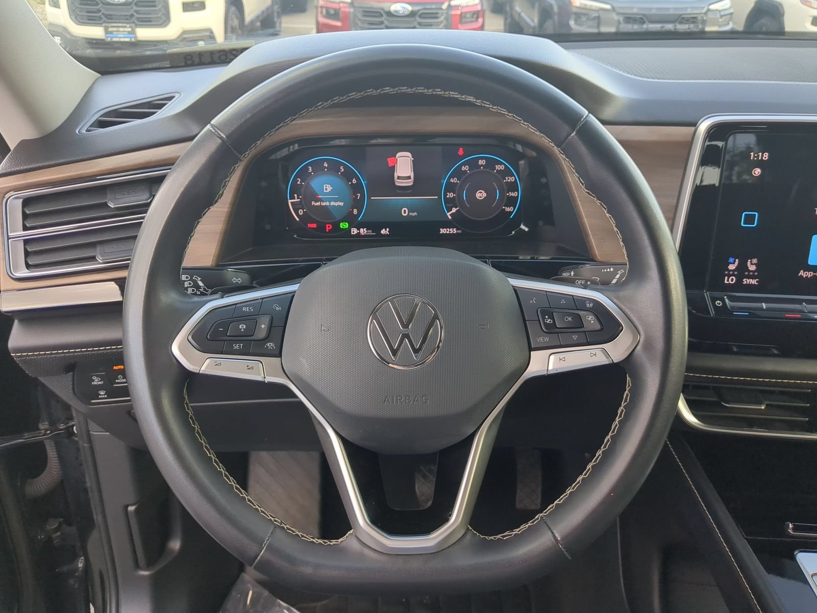 Used 2024 Volkswagen Atlas SE FWD image 15
