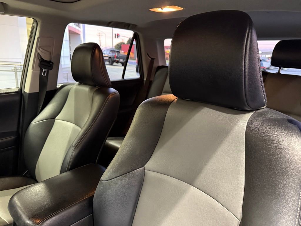 Certified 2018 Toyota 4Runner SR5 Premium image 20