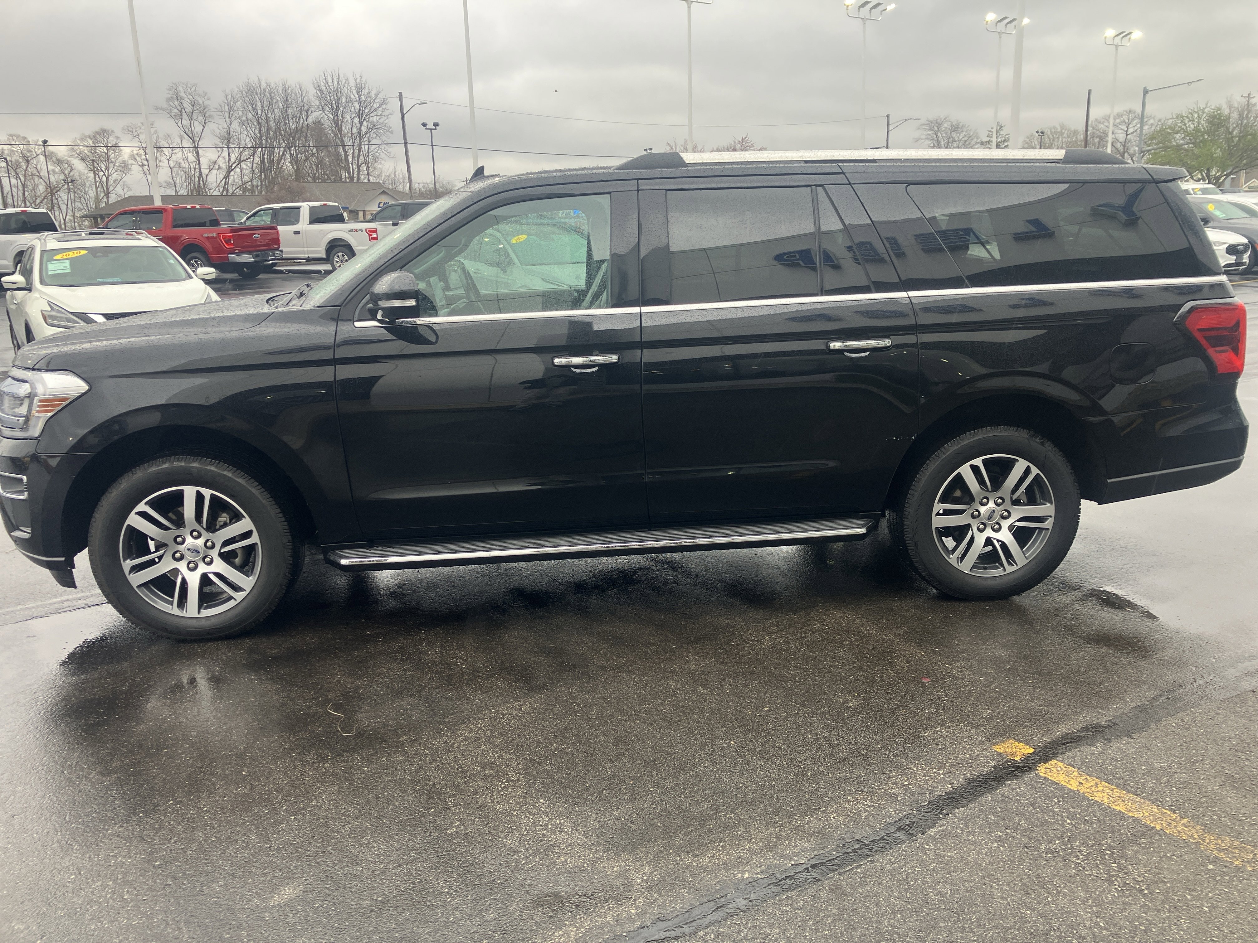 Certified 2022 Ford Expedition Max Limited image 4