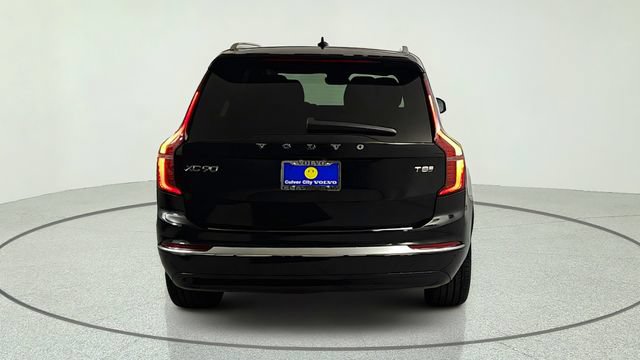 New 2026 Volvo XC90 T8 Plus w/ Protection Package AWD/4WD image 6