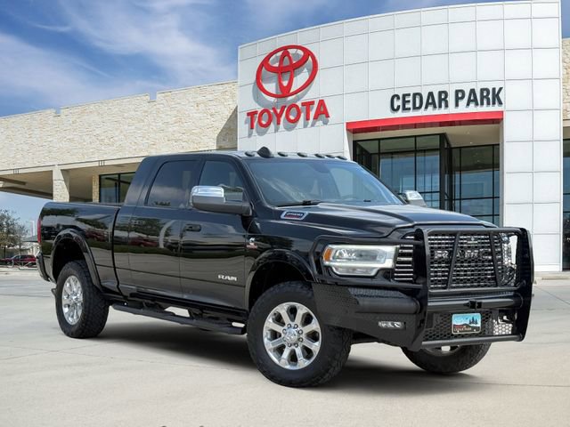 Used 2022 RAM 2500 Laramie AWD/4WD image 1