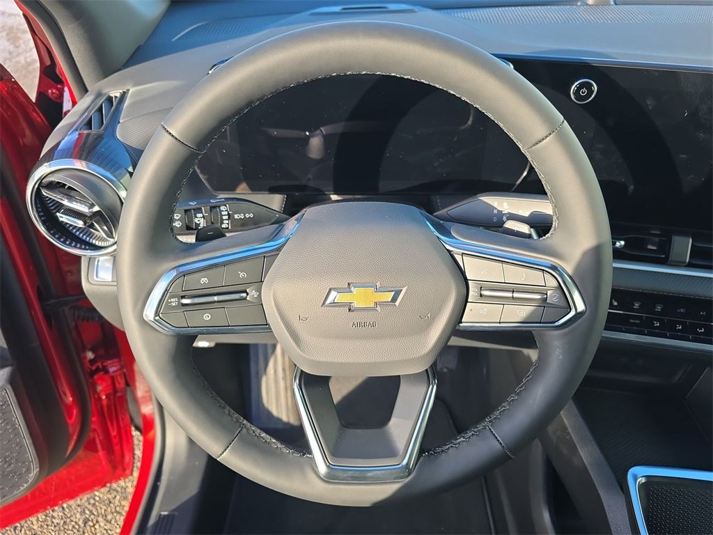 Certified 2026 Chevrolet Equinox LT w/ Safety and Technology Package image 11