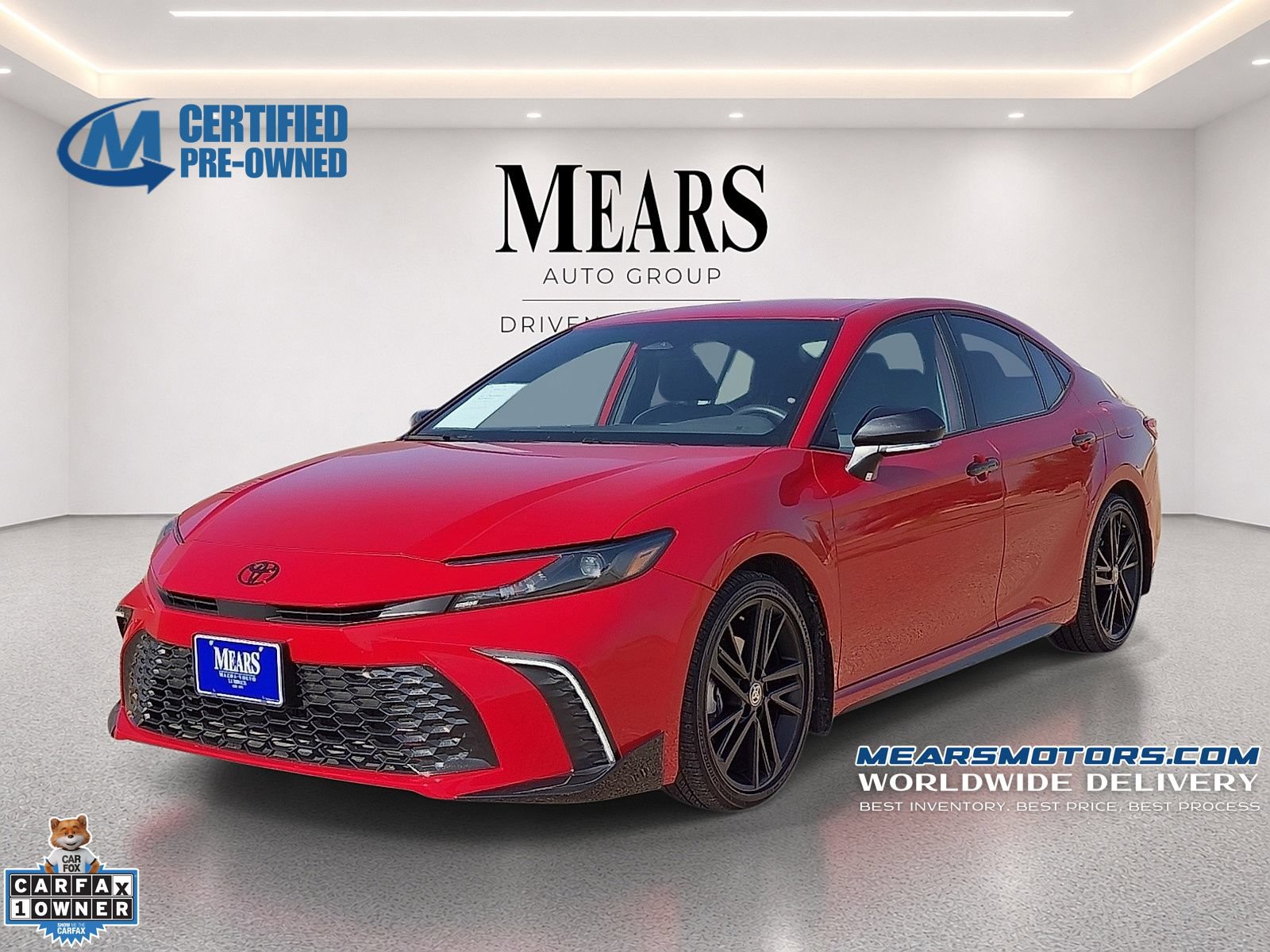 Used 2026 Toyota Camry Hybrid w/ Convenience Package