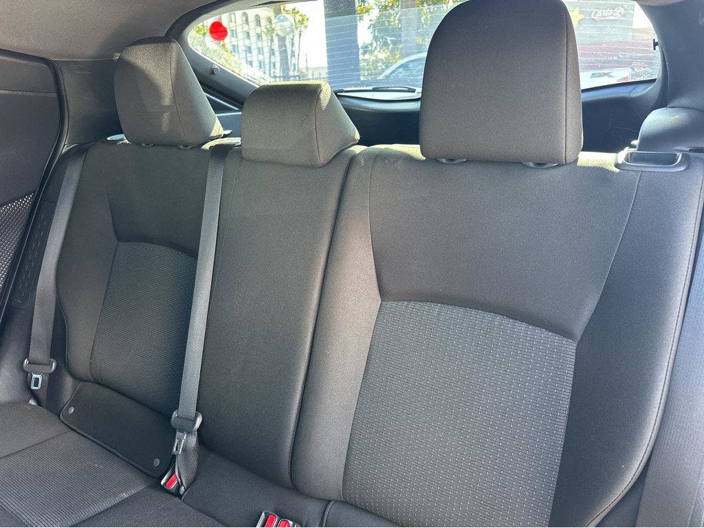 Used 2019 Toyota C-HR LE FWD image 9