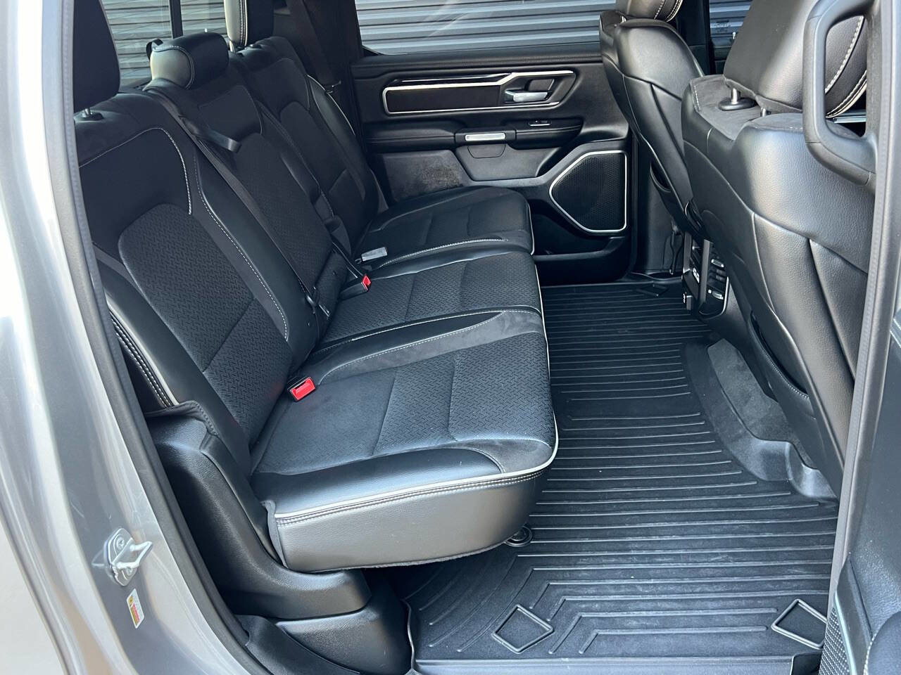 Used 2020 RAM 1500 Laramie w/ Sport Appearance Package image 20