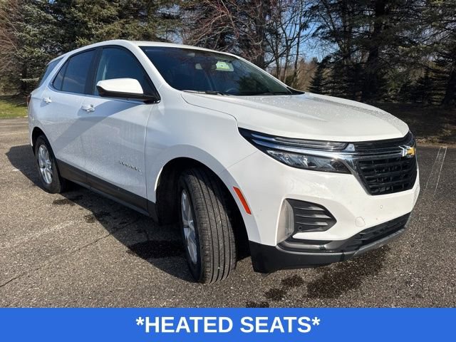 Used 2023 Chevrolet Equinox LT image 2