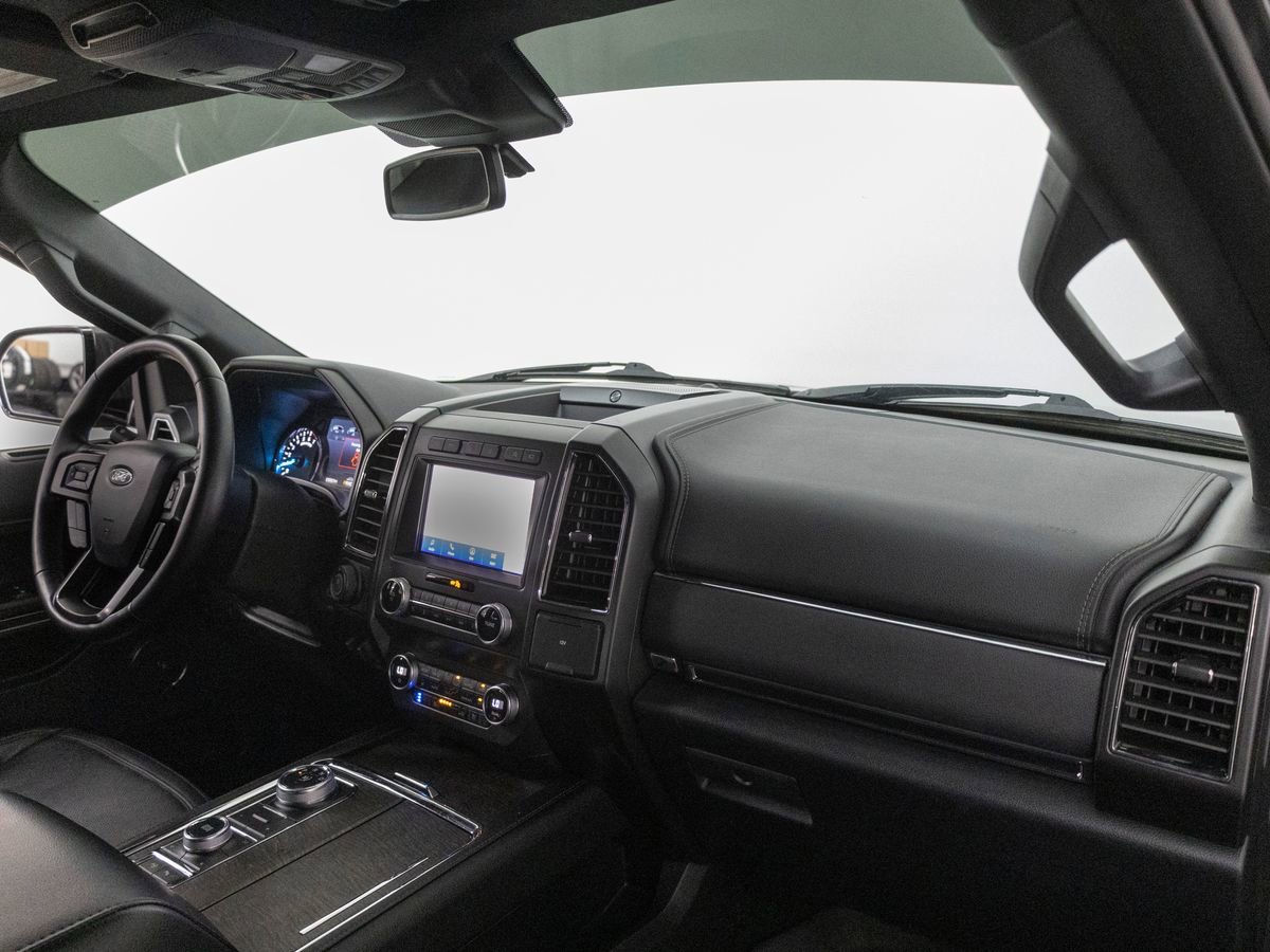 Used 2020 Ford Expedition Limited w/ Special Edition Package AWD/4WD image 4