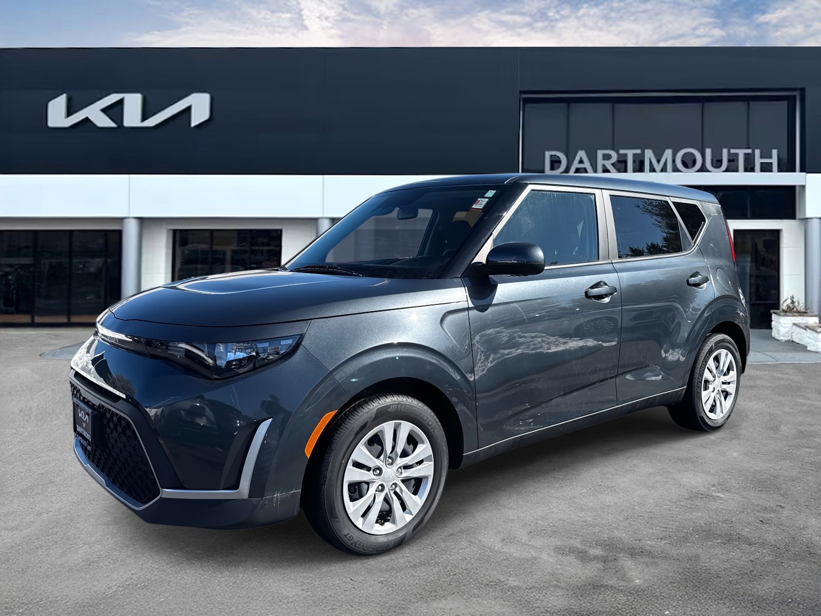 Used 2023 Kia Soul LX image 1