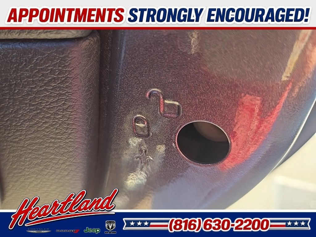 Used 2018 Jeep Wrangler Unlimited Sahara AWD/4WD image 77