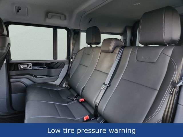 Used 2025 INEOS Grenadier Fieldmaster Edition image 17