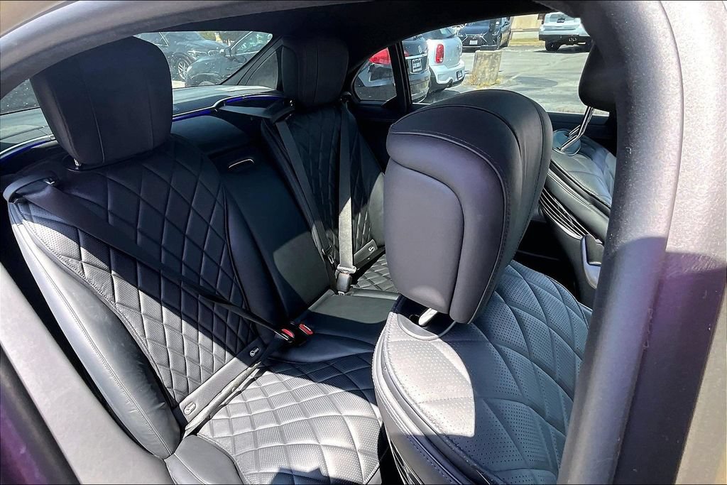 Used 2022 Mercedes-Benz S 580 4MATIC Sedan w/ Warmth & Comfort Package image 33