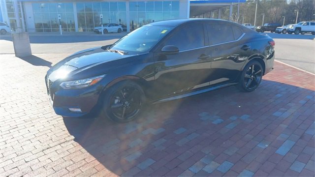 Used 2023 Nissan Sentra SR w/ Midnight Edition Package image 7