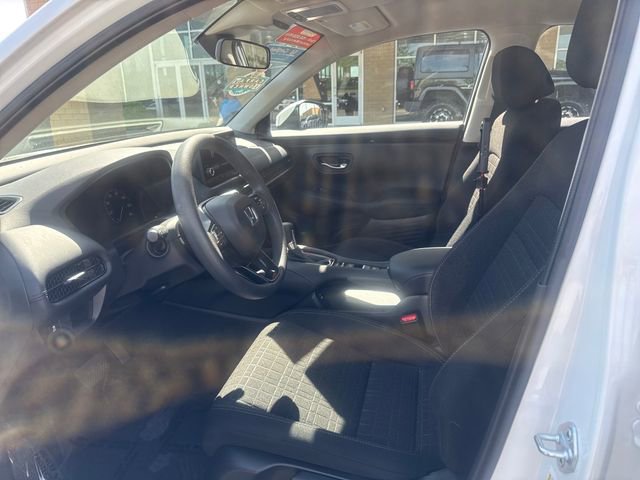 Certified 2024 Honda HR-V LX image 8