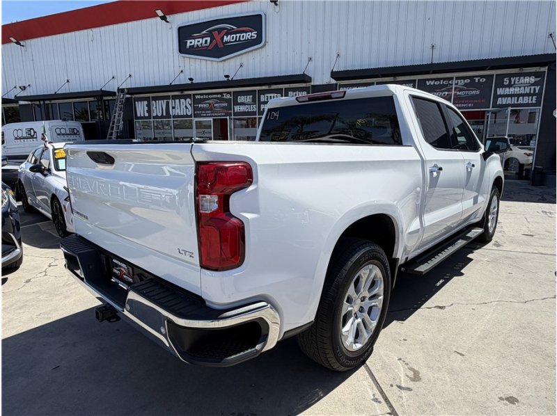 Used 2023 Chevrolet Silverado 1500 LTZ RWD image 13