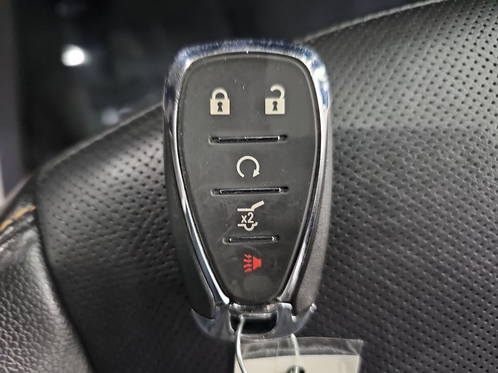 Used 2022 Chevrolet Equinox Premier AWD/4WD image 36