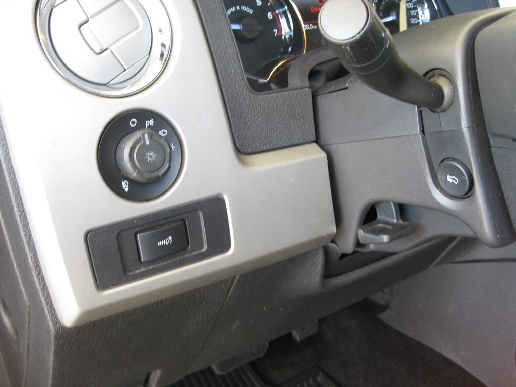 Used 2011 Ford F150 FX4 w/ FX Luxury Pkg image 16