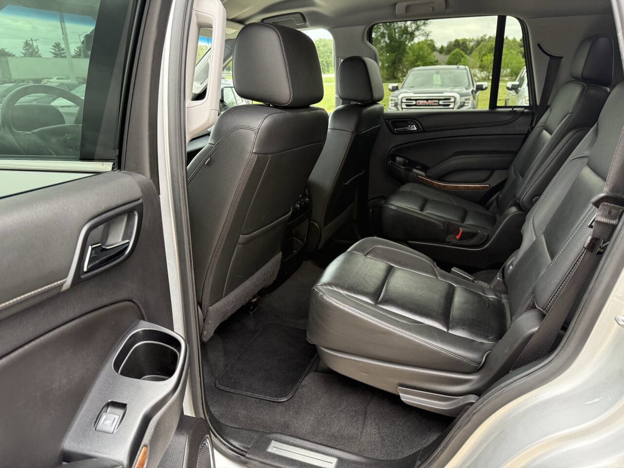Used 2020 Chevrolet Tahoe Premier AWD/4WD image 6