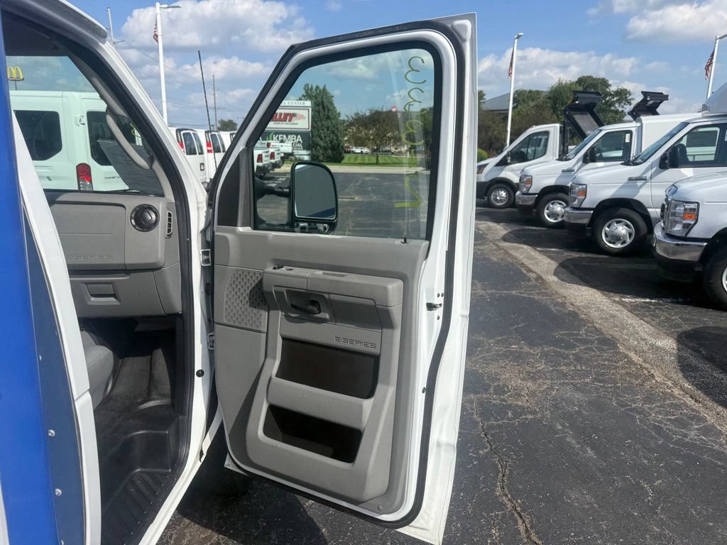 Used 2024 Ford E-350 and Econoline 350 Super Duty w/ Power Windows & Locks Group RWD image 47