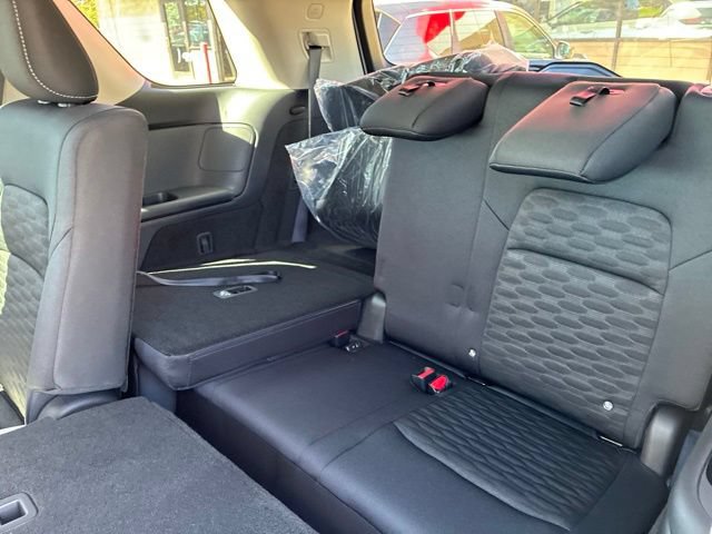 New 2026 Nissan Pathfinder SV AWD/4WD image 9