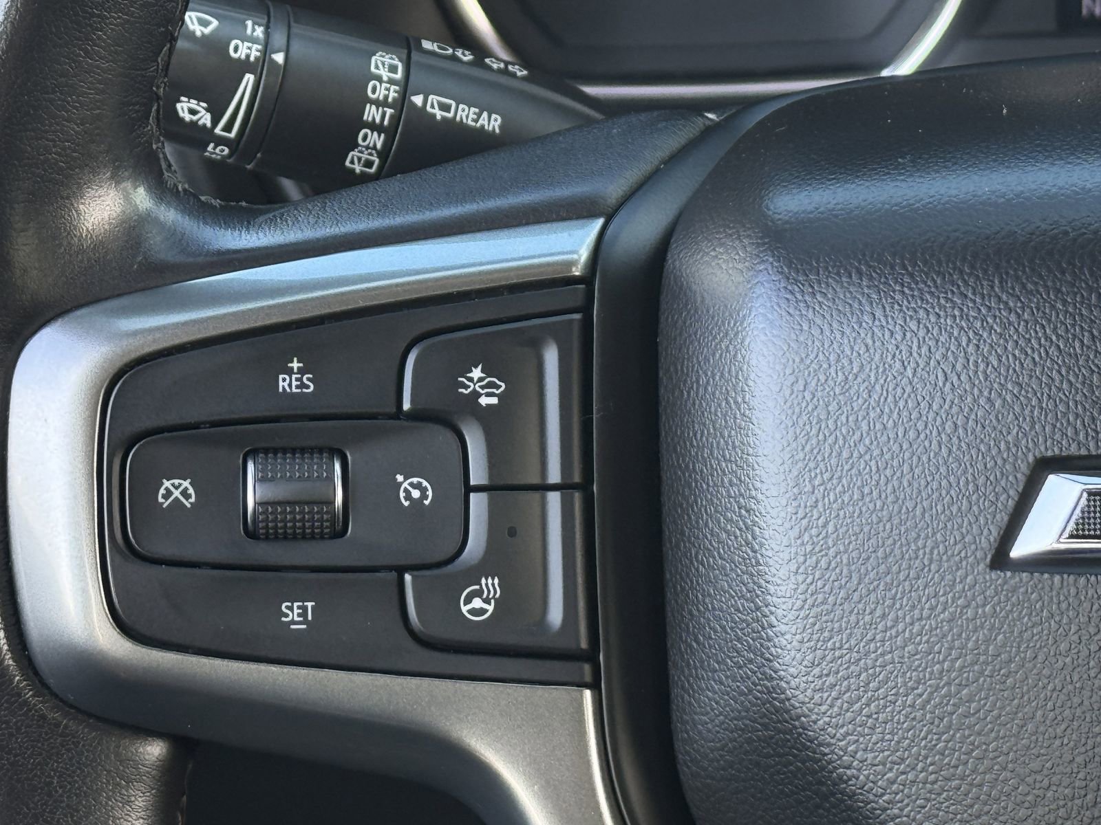 Used 2021 Chevrolet Tahoe Z71 w/ Luxury Package image 14