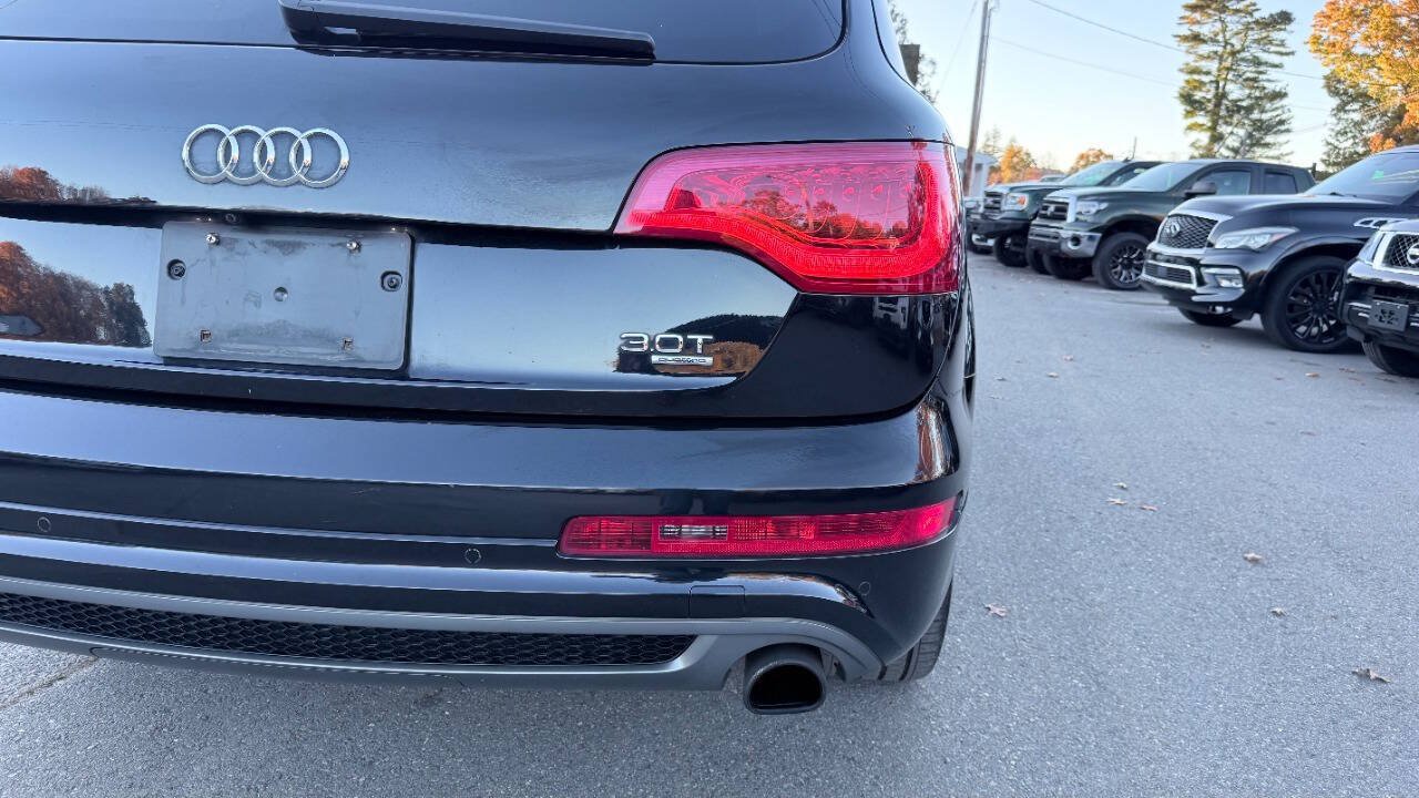 Used 2015 Audi Q7 3.0T S line Prestige w/ Cold Weather Package AWD/4WD image 18