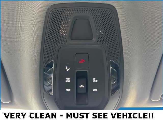 Used 2025 Audi Q6 e-tron Premium Plus image 16