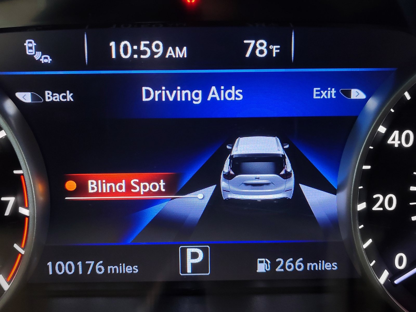 Used 2017 Nissan Murano SL FWD image 34