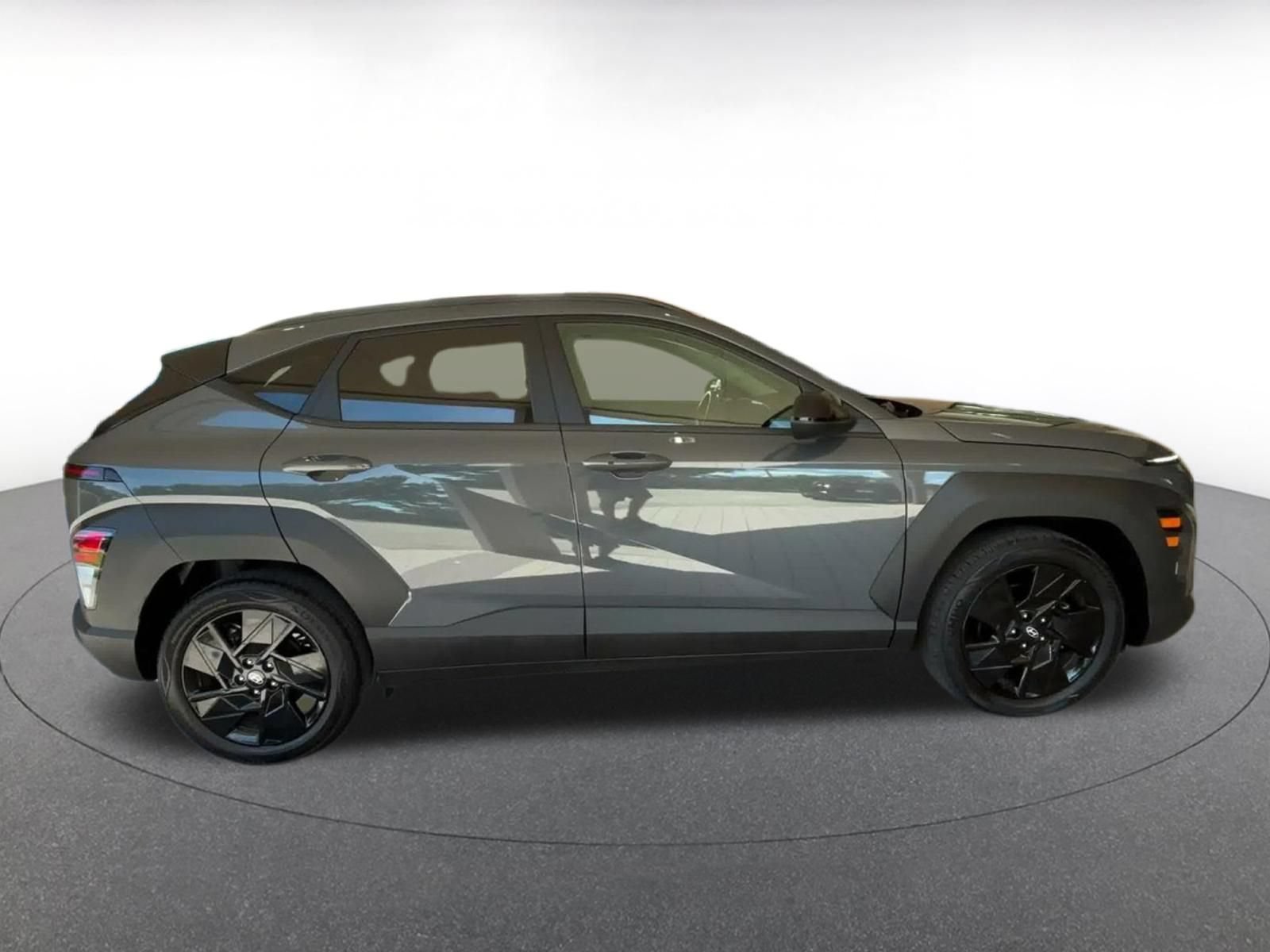 Used 2026 Hyundai Kona SEL Sport FWD image 15