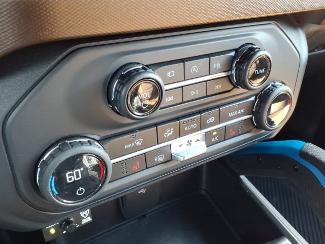 Certified 2023 Ford Bronco Outer Banks AWD/4WD image 23