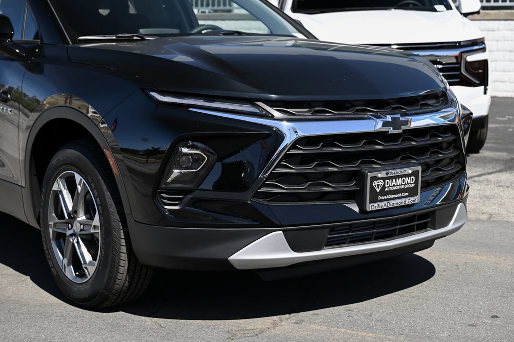 New 2026 Chevrolet Blazer LT w/ Convenience Package AWD/4WD image 10