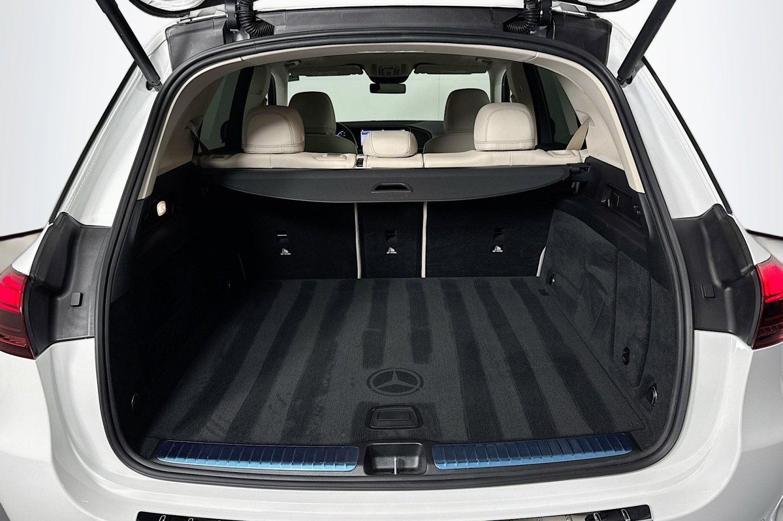 Certified 2025 Mercedes-Benz GLE 350 4MATIC image 23