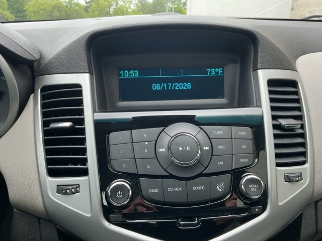 Used 2014 Chevrolet Cruze LT FWD image 3