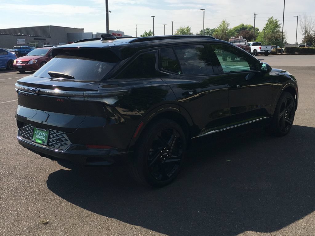 Used 2024 Chevrolet Equinox EV RS AWD/4WD image 7