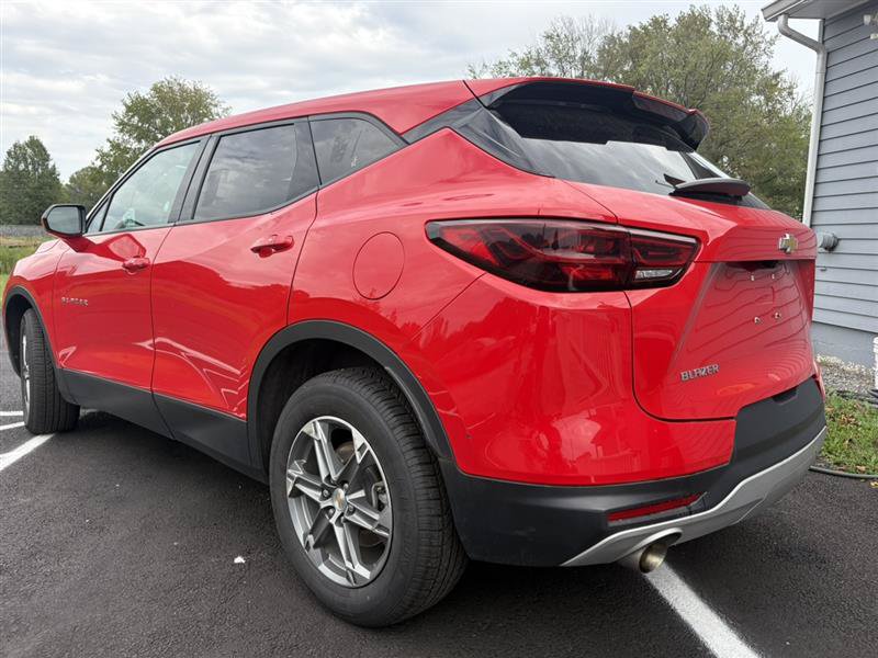 Used 2023 Chevrolet Blazer LT FWD image 5