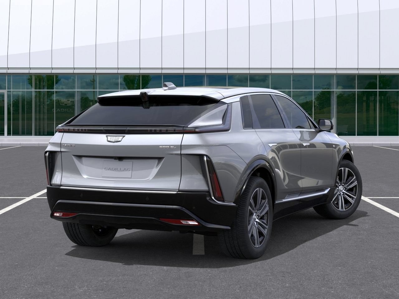 Used 2026 Cadillac Lyriq Luxury w/ LPO, Floor Liner Package AWD/4WD image 3