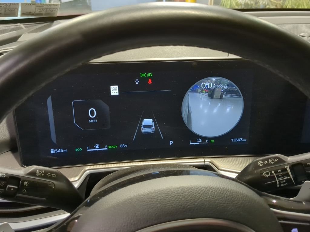 Used 2025 Kia Sorento SX Prestige image 16