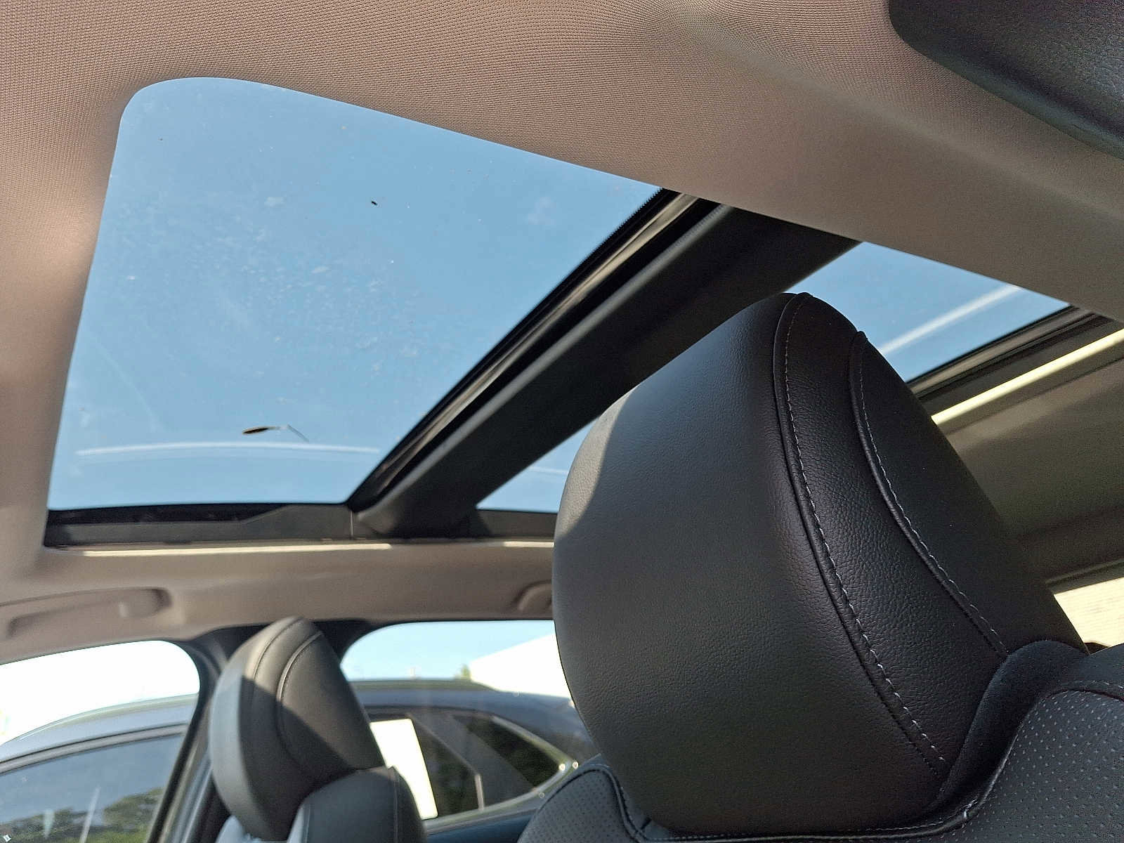 Certified 2025 MAZDA CX-50 AWD 2.5 S w/ Weather Package image 14