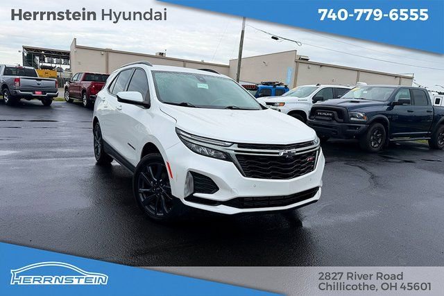 Used 2022 Chevrolet Equinox RS image 1
