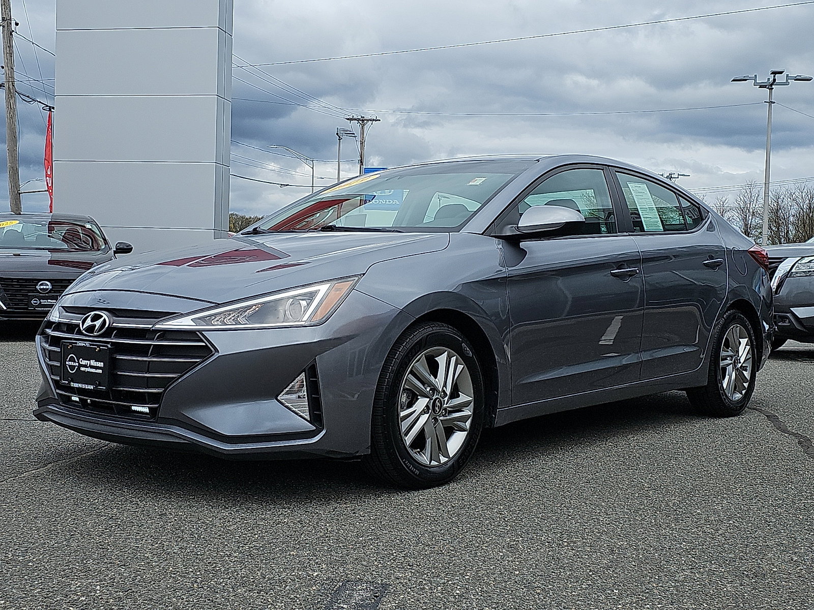 Used 2019 Hyundai Elantra SEL w/ Cargo Package FWD image 3